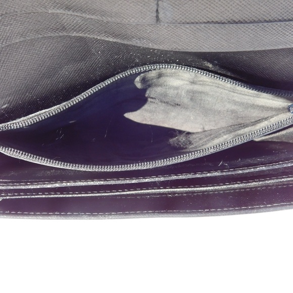 SOLD-AUTHENTIC PRADA LONE BI-FOLD WALLET BLACK - Picture 6 of 8